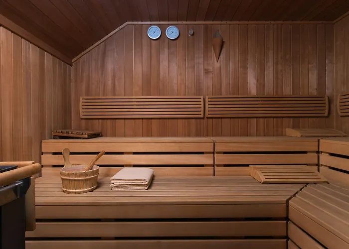 Pirin & 4* 반스코